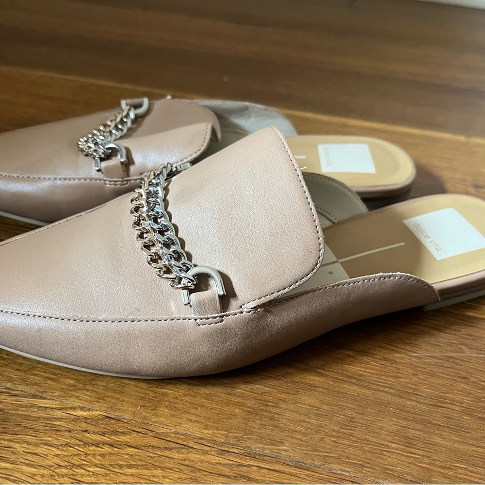 Chain Detail Tan Loafers